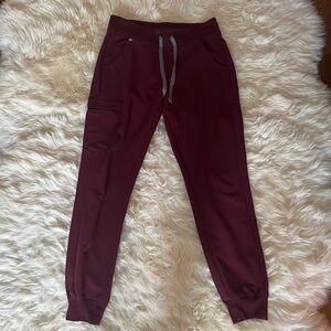 Figs burgundy high waisted small Zamora joggers